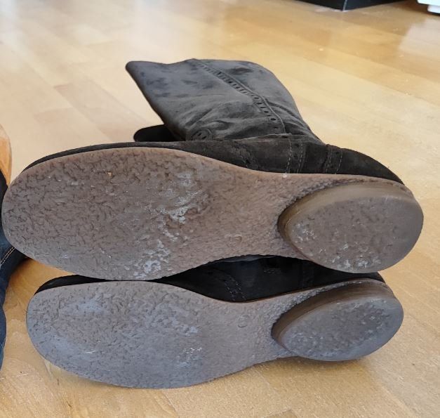 Scarpe da donna: Damen Stiefel aus Wildleder. – Usato da Ruetihof venduto da Sunny-Summer 4