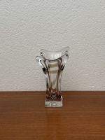 Formschöne vintage Glas Vase mundgeblasen Design Blumenvase