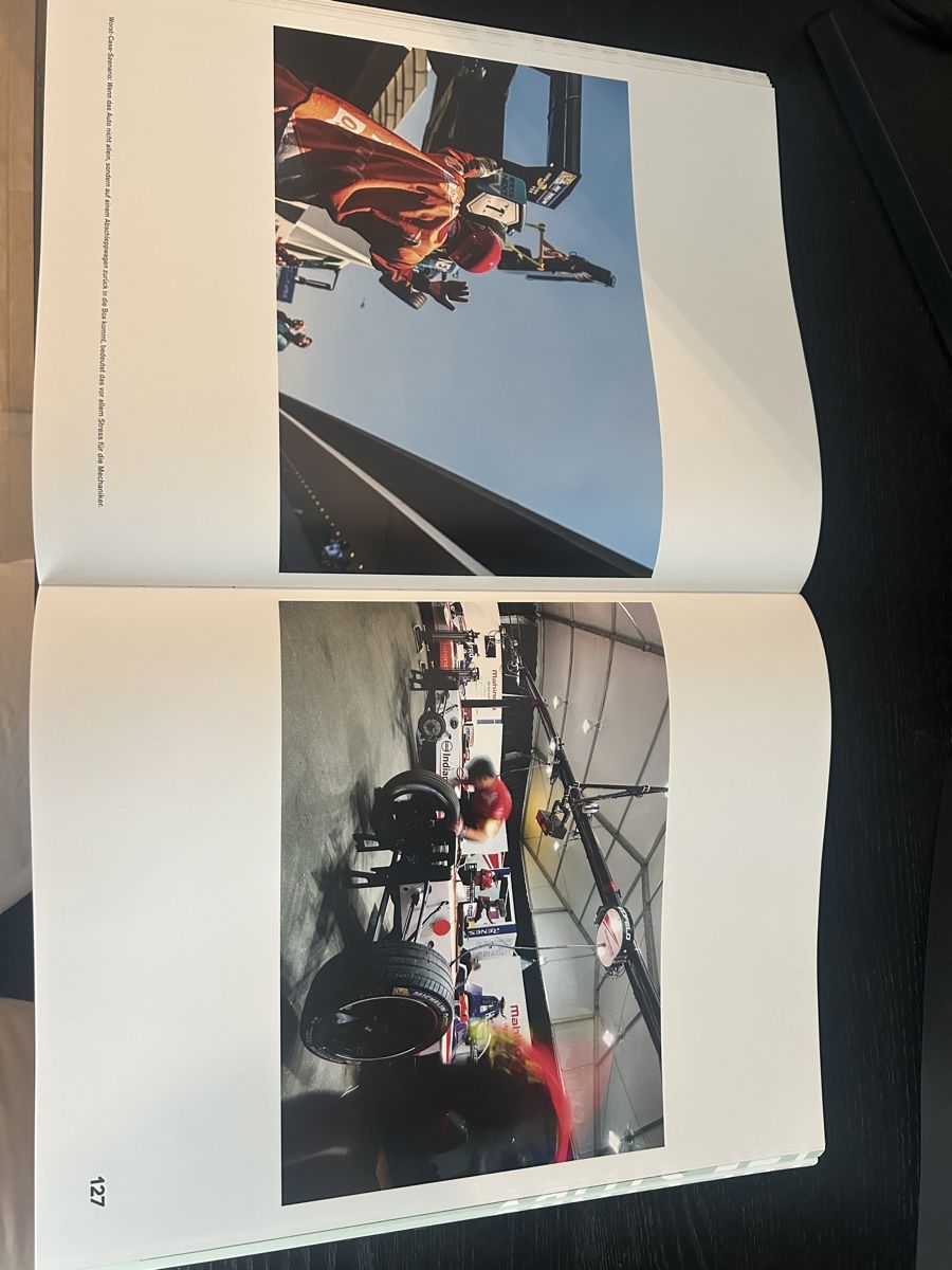 Bücher: Formel E Buch "VON URBANER ACTION" guter Zustand – Gebraucht aus Seon von knt_1717 1