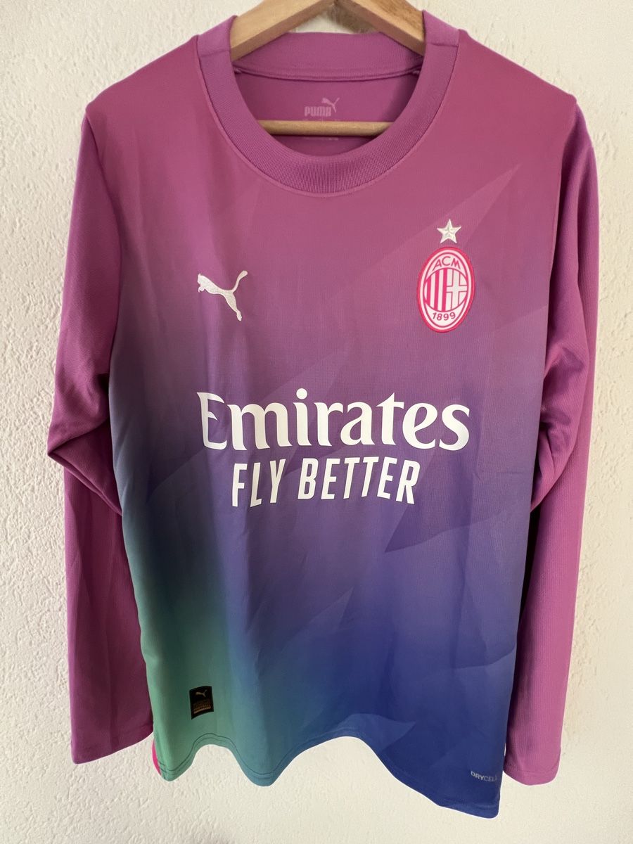 Puma Canottiere & Pantaloni: AC Milan Trikot – Nuovo (secondo la descrizione) da Schwerzenbach venduto da j1625
