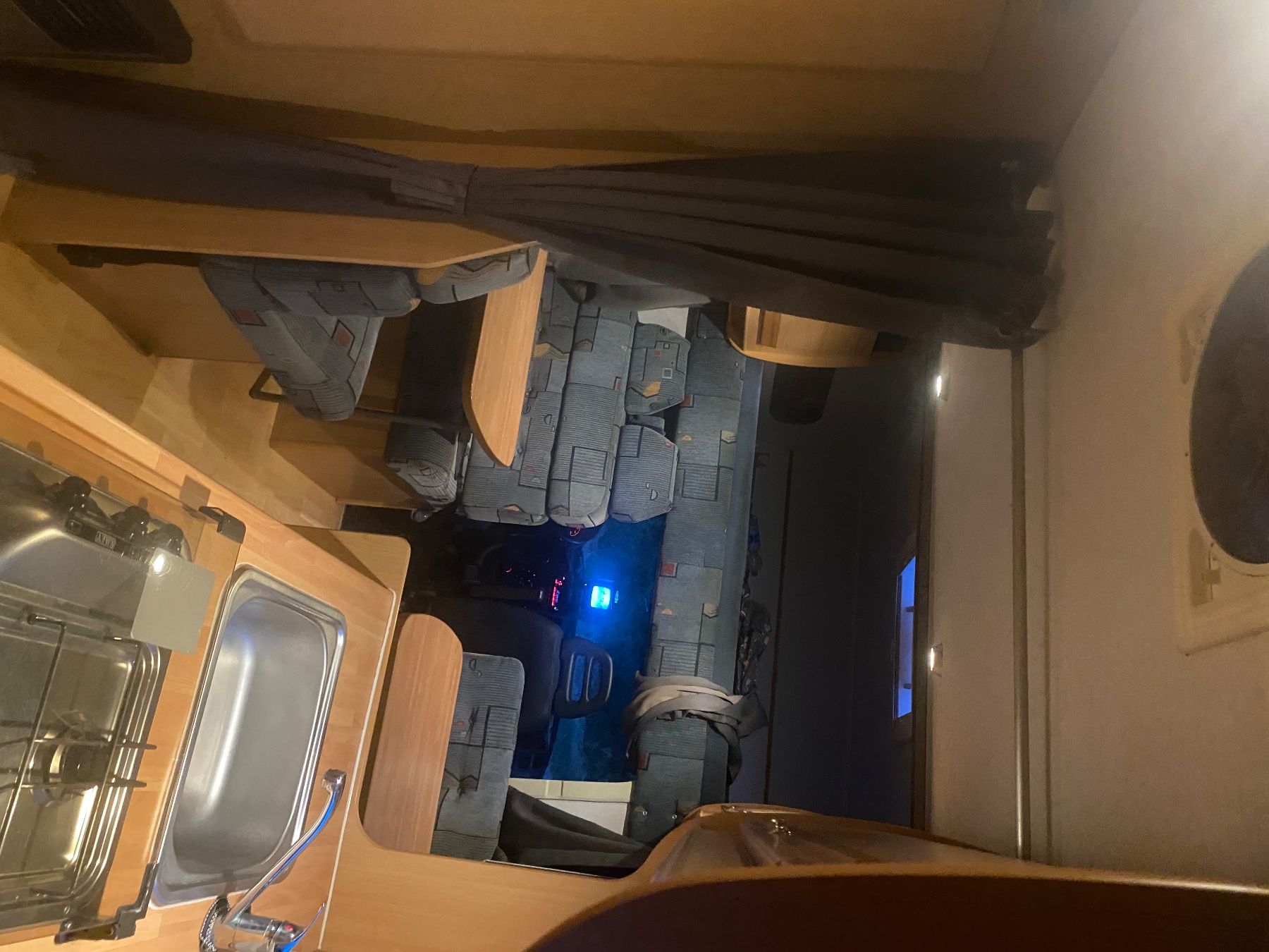 Fiat Veicoli da campeggio: Wohnmobil Ducato 2.8 mfk 08.25 – Usato da biel-bienne venduto da Sekiz 3