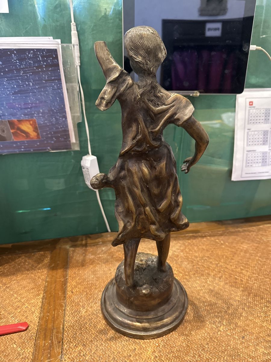 Skulpturen & Statuen: Statue femme bronze, art déco – Gebraucht aus Massongex von SwissDistributor 1
