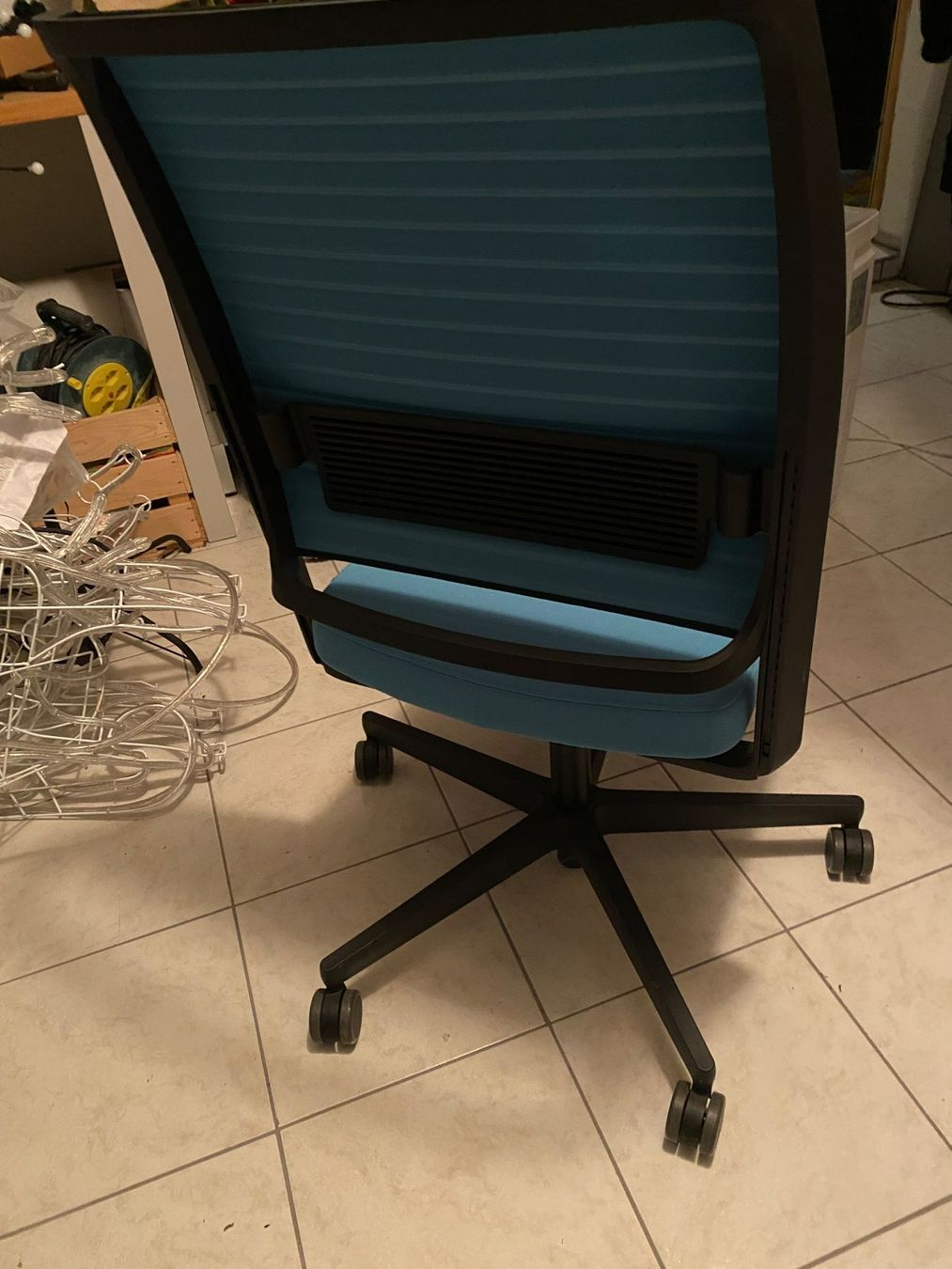 Chaises: Bürostuhl – D'occasion à Gundetswil par Annibale1 1