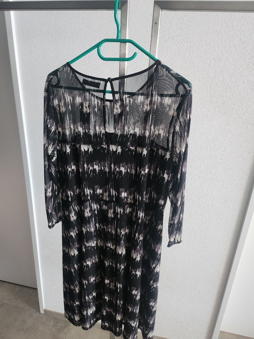 S.Oliver Kleider: Elegantes Kleid, S.Oliver, Grösse 46 – Neu und originalverpackt aus Huttwil von Lakeshore161 2