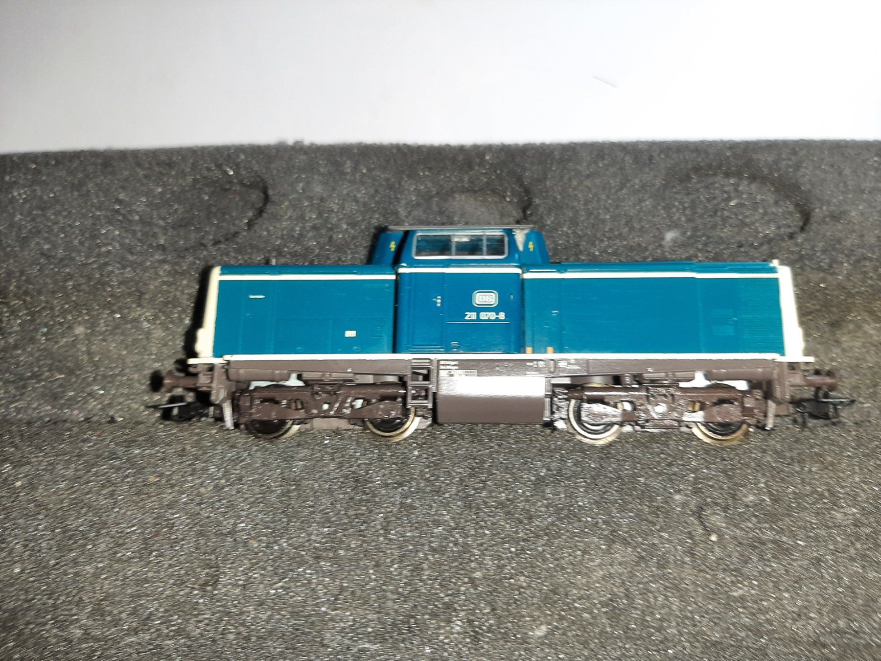Roco Trains électriques: Roco 211 070-8 Lok der DB – D'occasion à Avully par RIVALIS