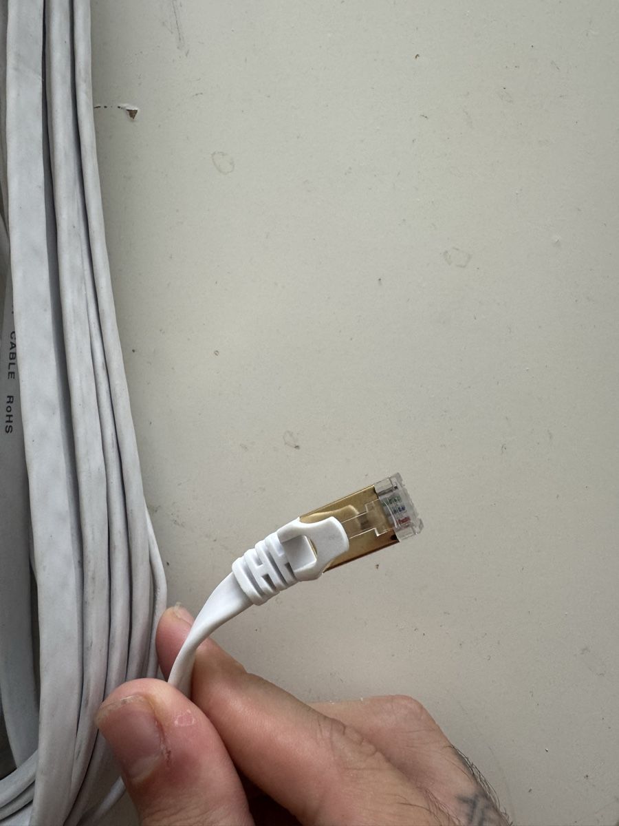Kabel: Flat Network Cable Ethernet Cat 8 White 20m  – Gebraucht aus Wallisellen von ori_nsj2 1