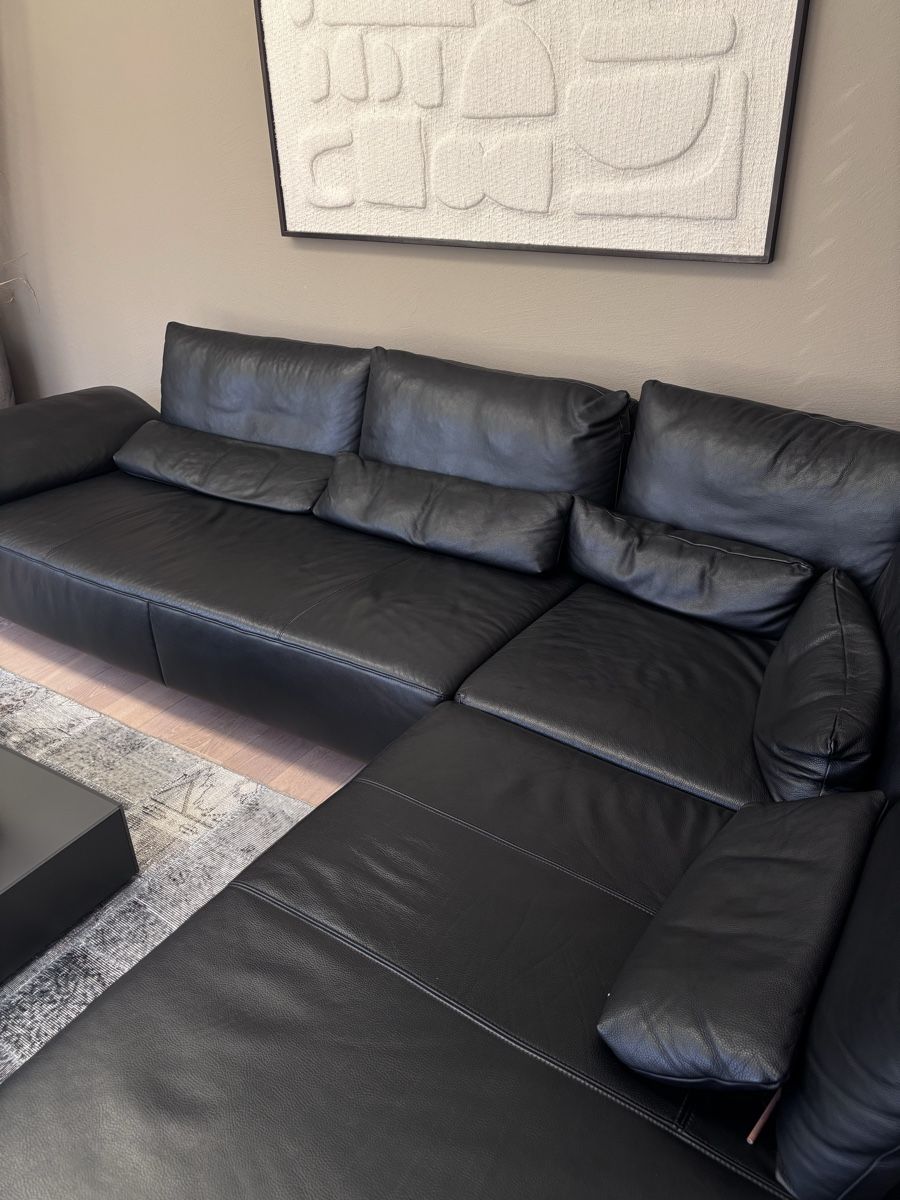 Sofas: Ledersofa – Gebraucht aus Jona von yan_sg85 2