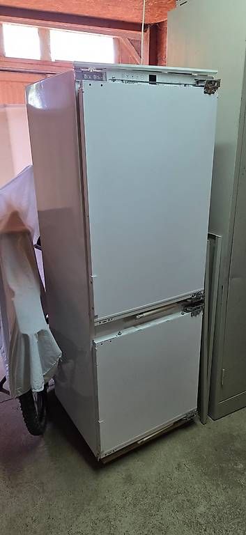 Electrolux Congelatori: ELECTROLUX Kühl- & Gefrier-Einbauschrank – Usato da Graltshausen venduto da mad_58wq
