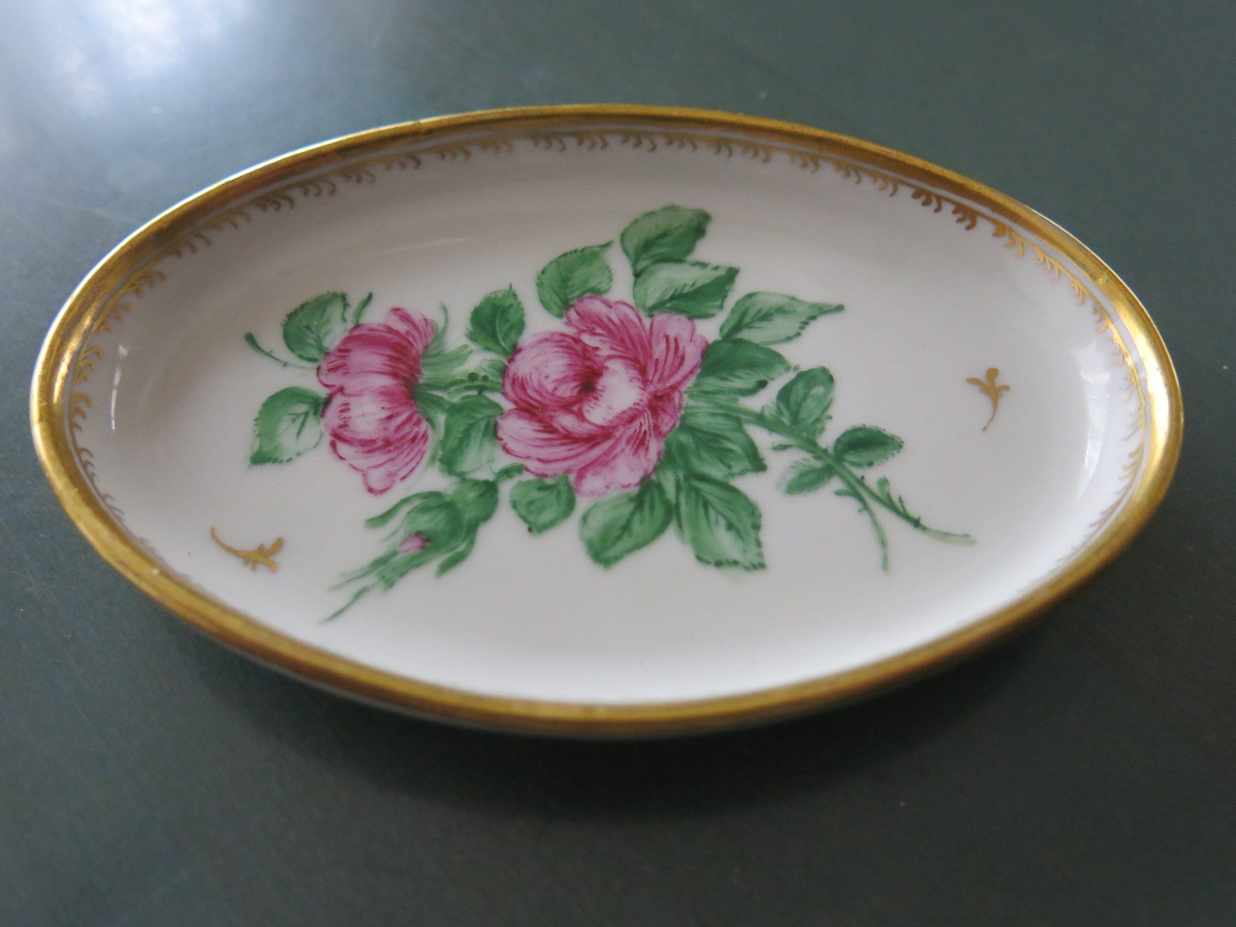 Servierplatten: Schale Langenthal klein oval mit Blumenmuster – Gebraucht aus Zürich von Fox410