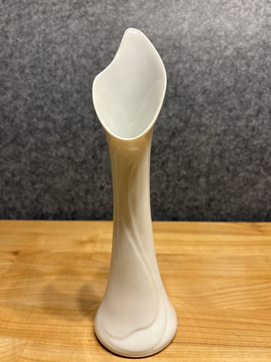 Vasi & Recipienti: Blumenvase Keramik weiss – Nuovo (secondo la descrizione) da Rümlang venduto da euqinom16