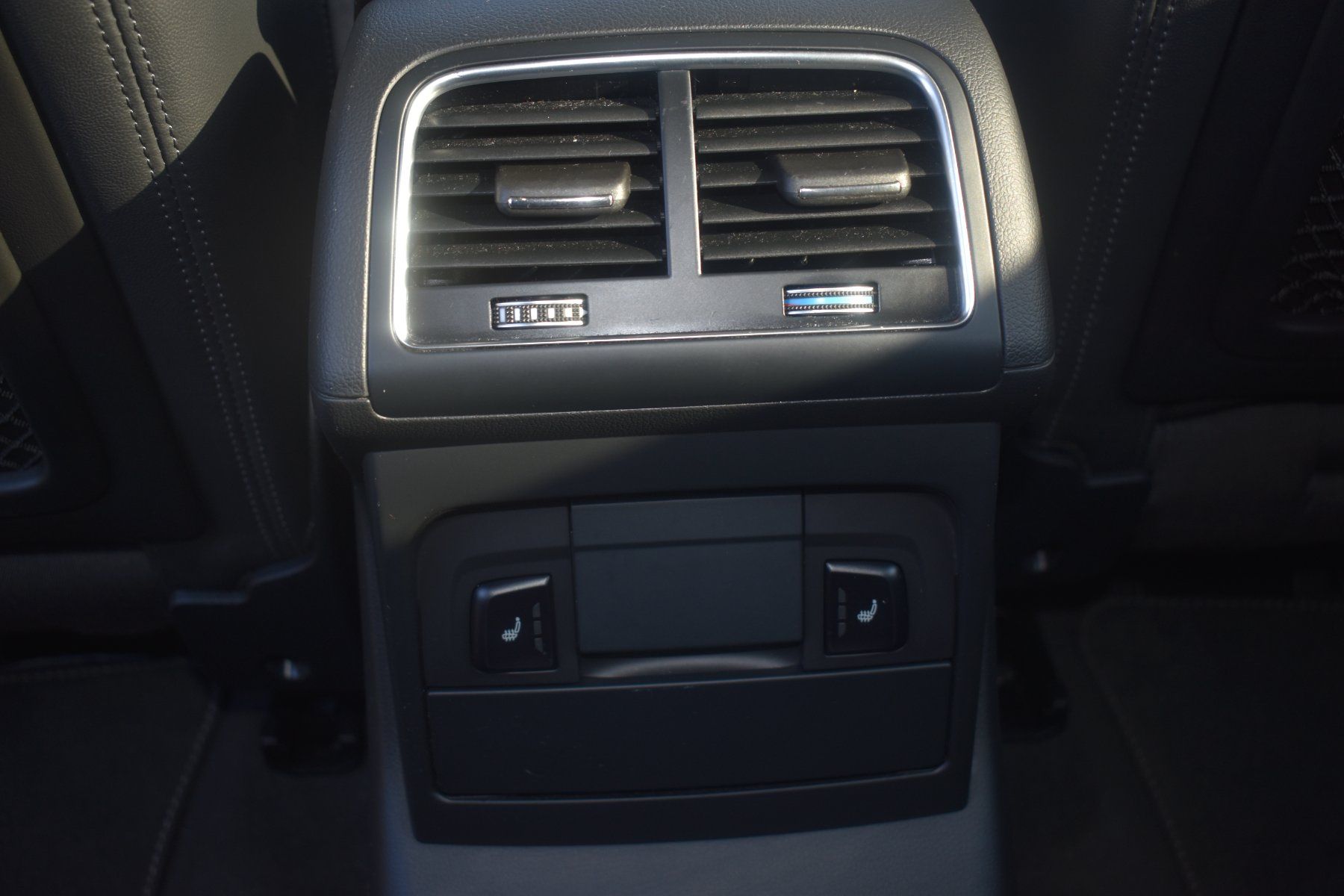 Audi Autos: Audi Q5 2.0 TFSI S-Line – D'occasion à La Tour-de-Peilz par boki-mtx 8