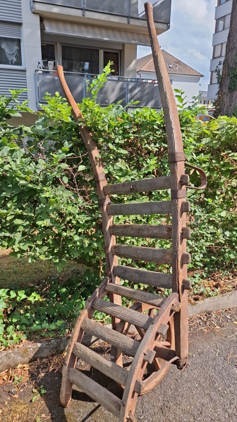 Carriole: Leiterwagen, Heukarren, Schubkarren – Usato da Allschwil venduto da Jjuerg