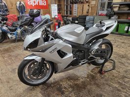 Triumph Daytona 600 2004