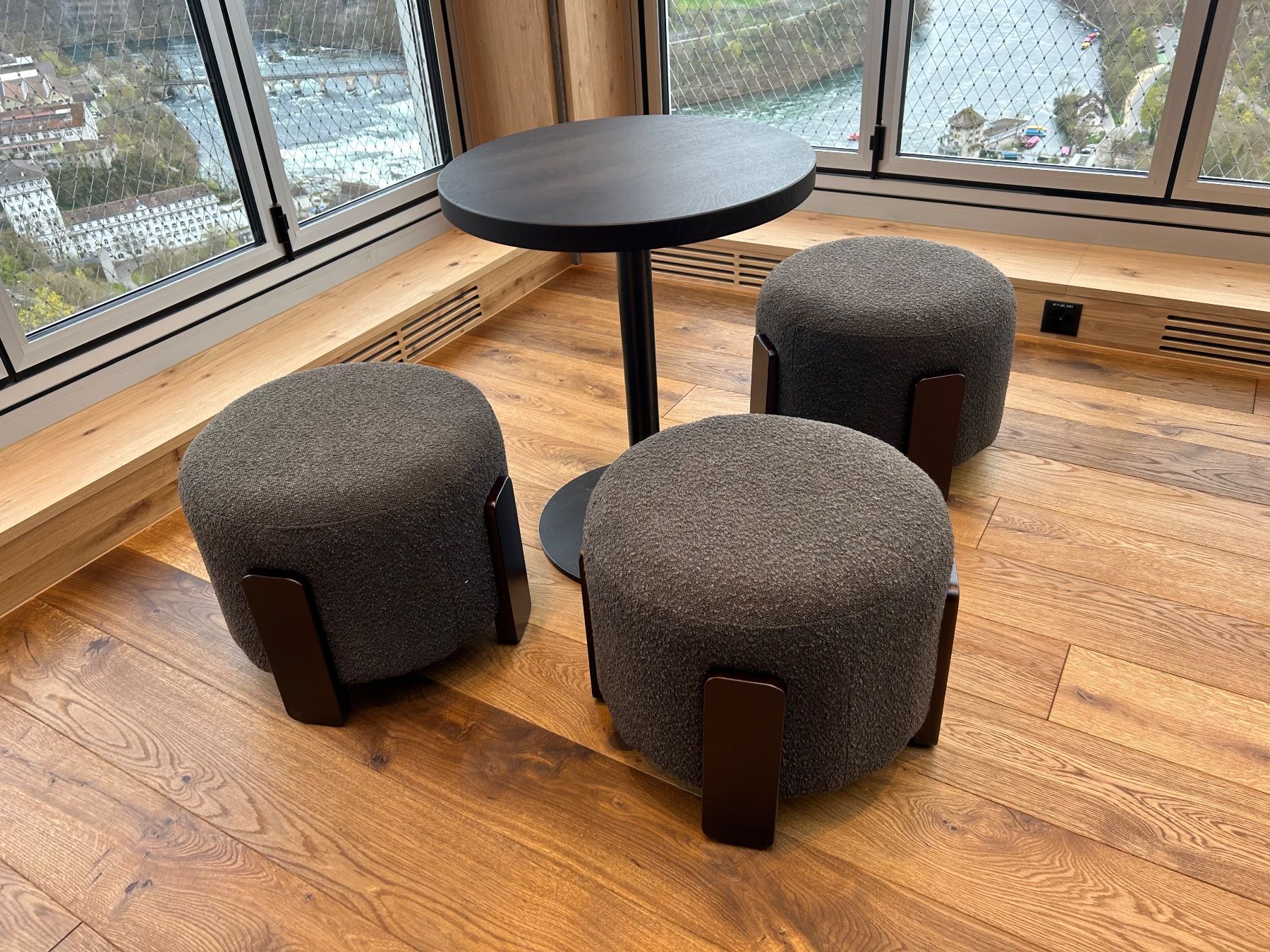 Sgabelli: Hocker fast neu – Nuovo (secondo la descrizione) da Adliswil venduto da Relsip 4