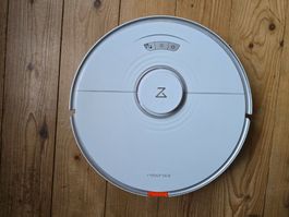 Saugroboter S7 von Roborock mit Ladestation u. Wischfunktion