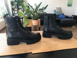 Bottines noires Alexa Chung taille 36