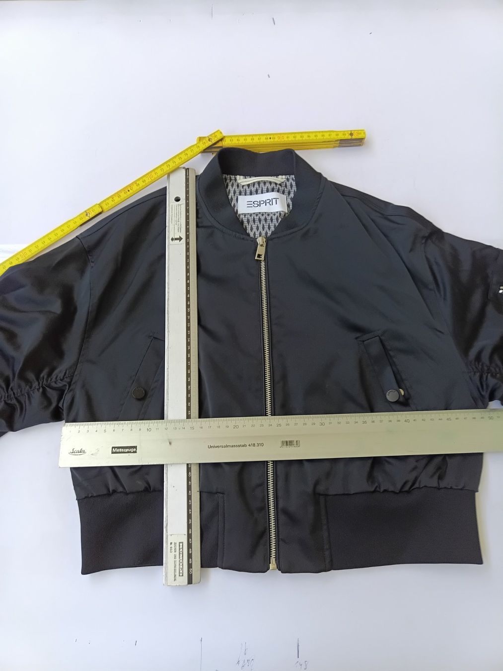 Esprit Jacken: Damen Bomberjacke Esprit – Neu (gemäss Beschreibung) aus Wängi von Ladys_First 2