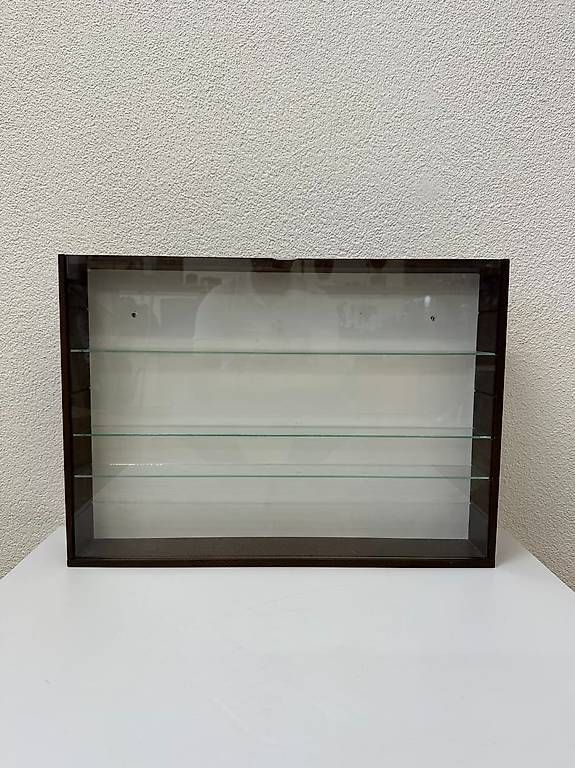 Vetrine: Sammlervitrine aus Holz mit Glass – Usato da Obernau venduto da Arche_Noah_Brocki 1