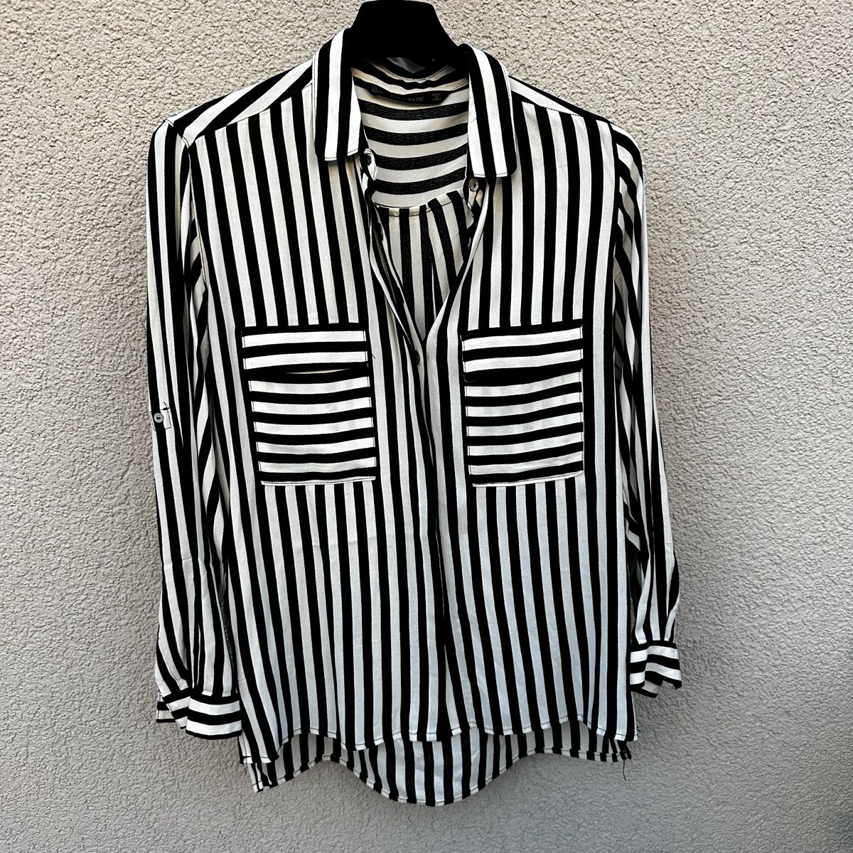 Zara Camicette: Bluse gestreift schwarz weiss Grösse M getragen – Usato da Zürich venduto da zor_9n5z 9