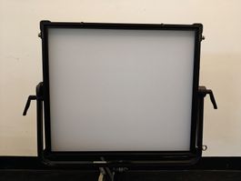 Nanlux Dyno 1200C RGBWW 1200W LED Panel Flight Case Kit