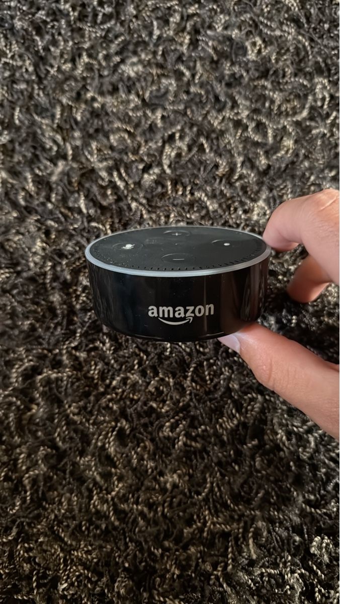 Amazon Lautsprecher: Amazon Echo Dot – Gebraucht aus Berg TG von Ssteve2