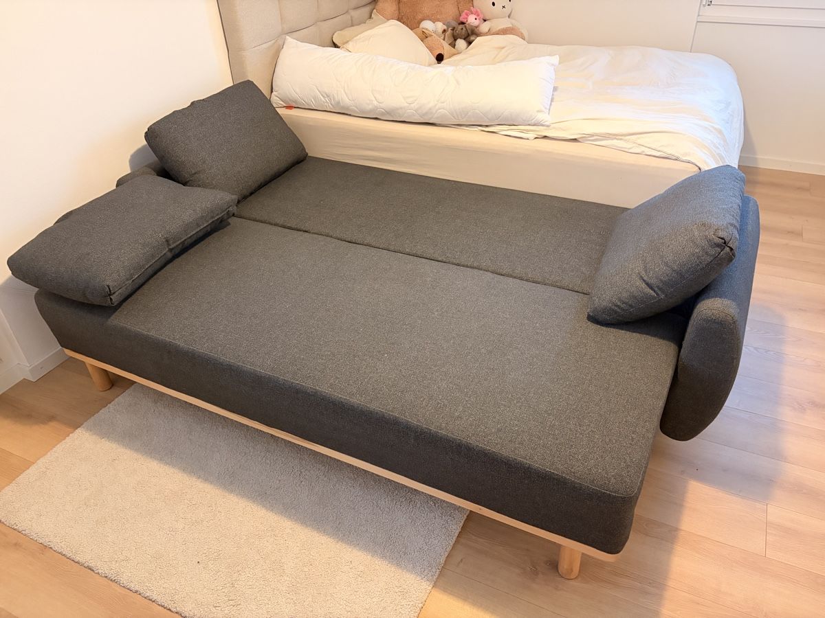 IKEA GRUNNARP 3er-Schlafsofa Grau mit Bettkasten (Gebraucht) in St. Gallen für CHF 349 – nur Abholung auf Ricardo kaufen