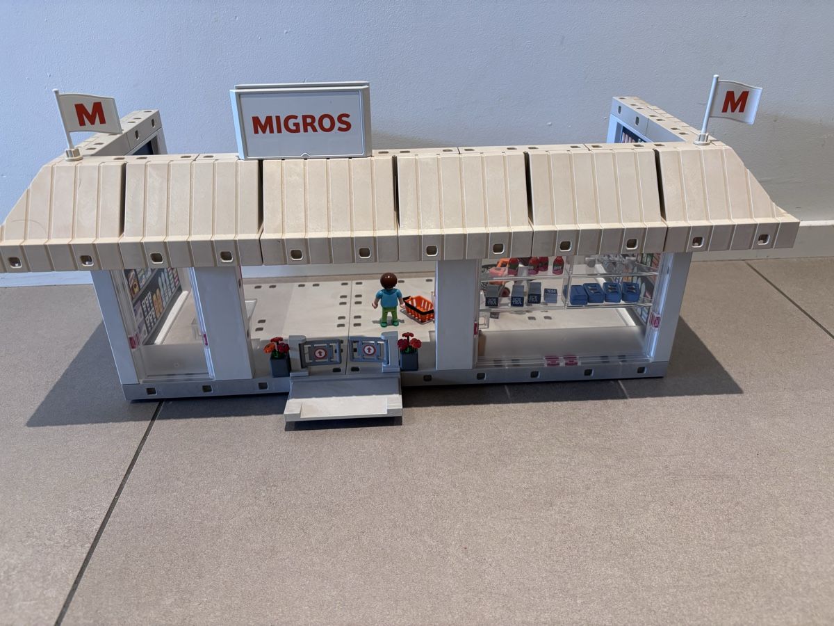 Playmobil Giocattoli: Playmobil Migros – Usato da Menzingen venduto da gispat 3