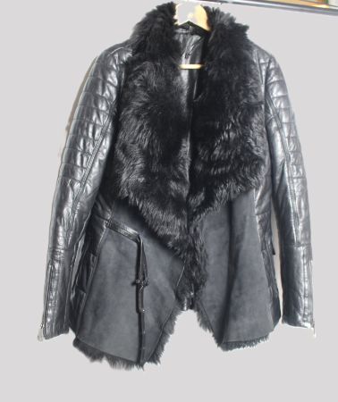 Lou Andrea Lederjacke schwarz mit Kunstfell edle Winterjacke