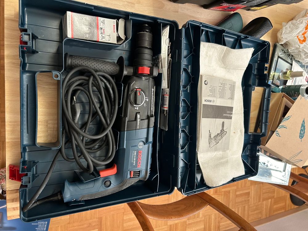 Perforateur Bosch GBH 2-28 DFV - 850W - Coffret Standard - Professionnel D'occasion