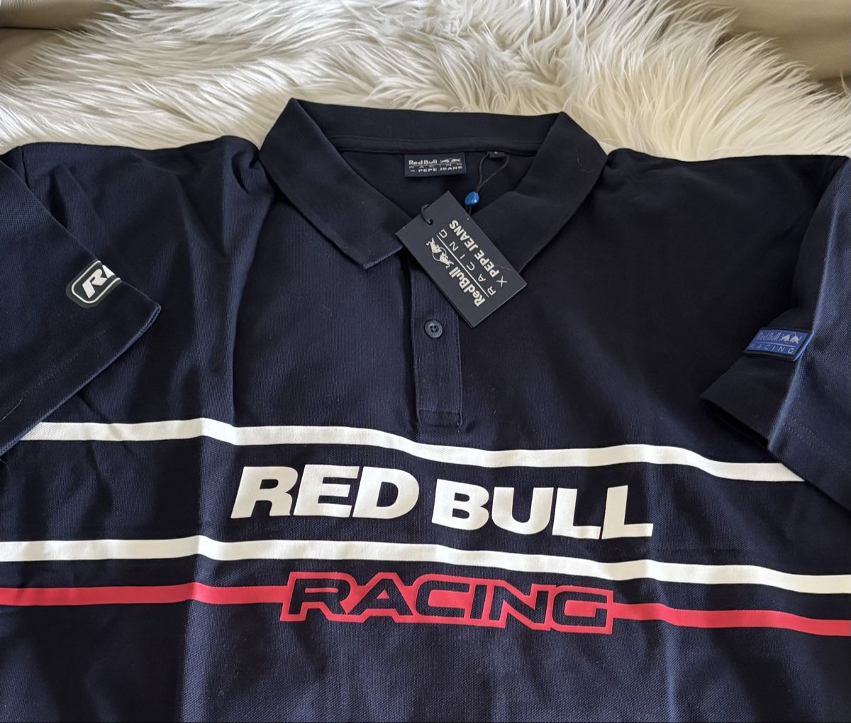 Polo-Shirts: Red Bull Polo Shirt Gr. L – Neu (gemäss Beschreibung) aus Lindau von Karekare 1