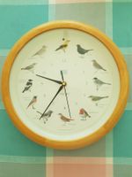 Wanduhr Singvögel, Holzumrandung, frühlingsfrisch (54)