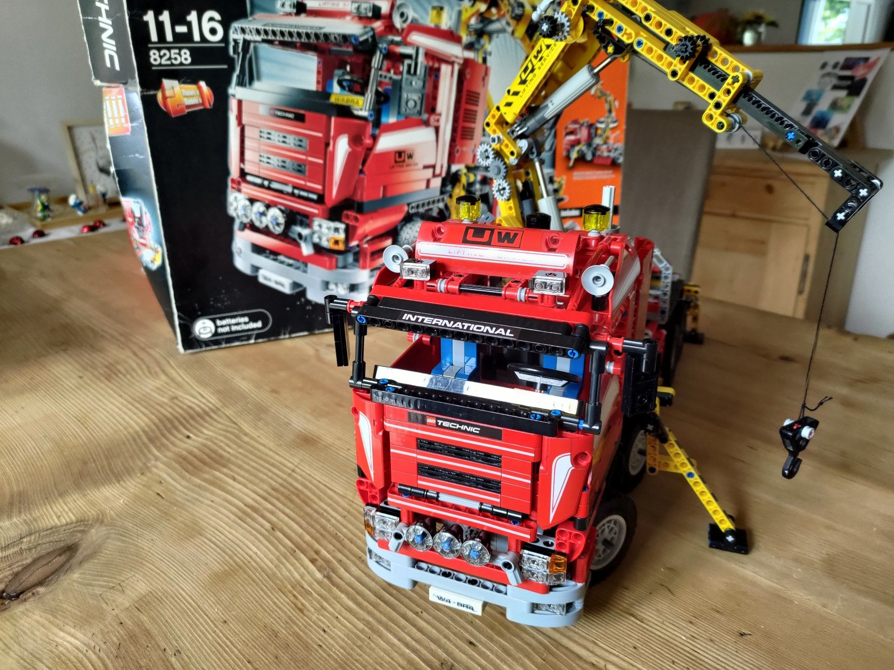 Lego Spielzeuge: LEGO Technic 8258 Kranwagen mit Power Functions – Gebraucht aus Nänikon von Chutimon 7