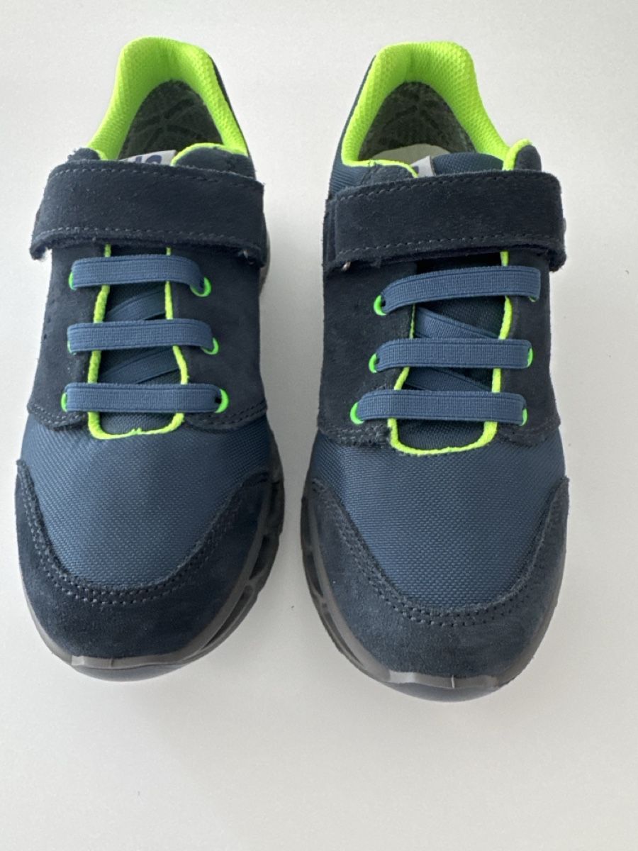 Primigi Scarpe per ragazzi: Primigi Kinderhalbschuhe GoreTex Grösse 35 – Nuovo e nell'imballaggio originale da Oberglatt ZH venduto da cyringo 2