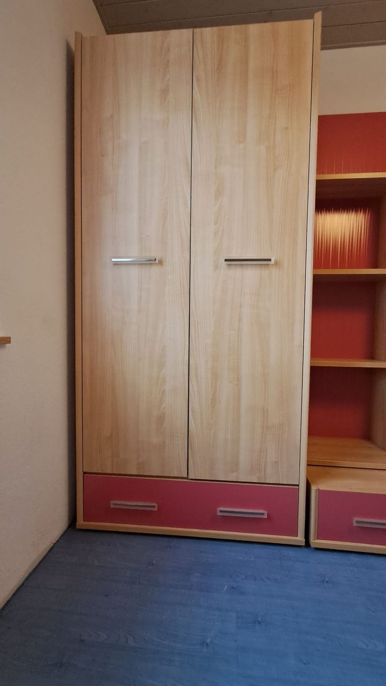 Betten: chambre complète Gauthier enfant/ado – Gebraucht aus vendlincourt von keme