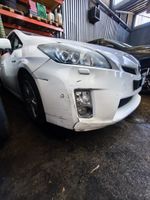 Toyota Prius 1.8 Hybrid Weiss Schaden Bastelauto