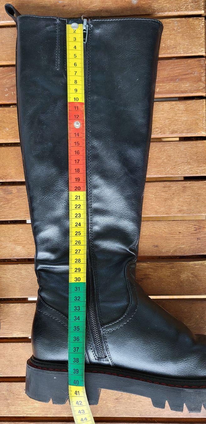 Scarpe da donna: Damen Stiefel schwarz 37 – Usato da Unterseen venduto da rej_lnk9 2