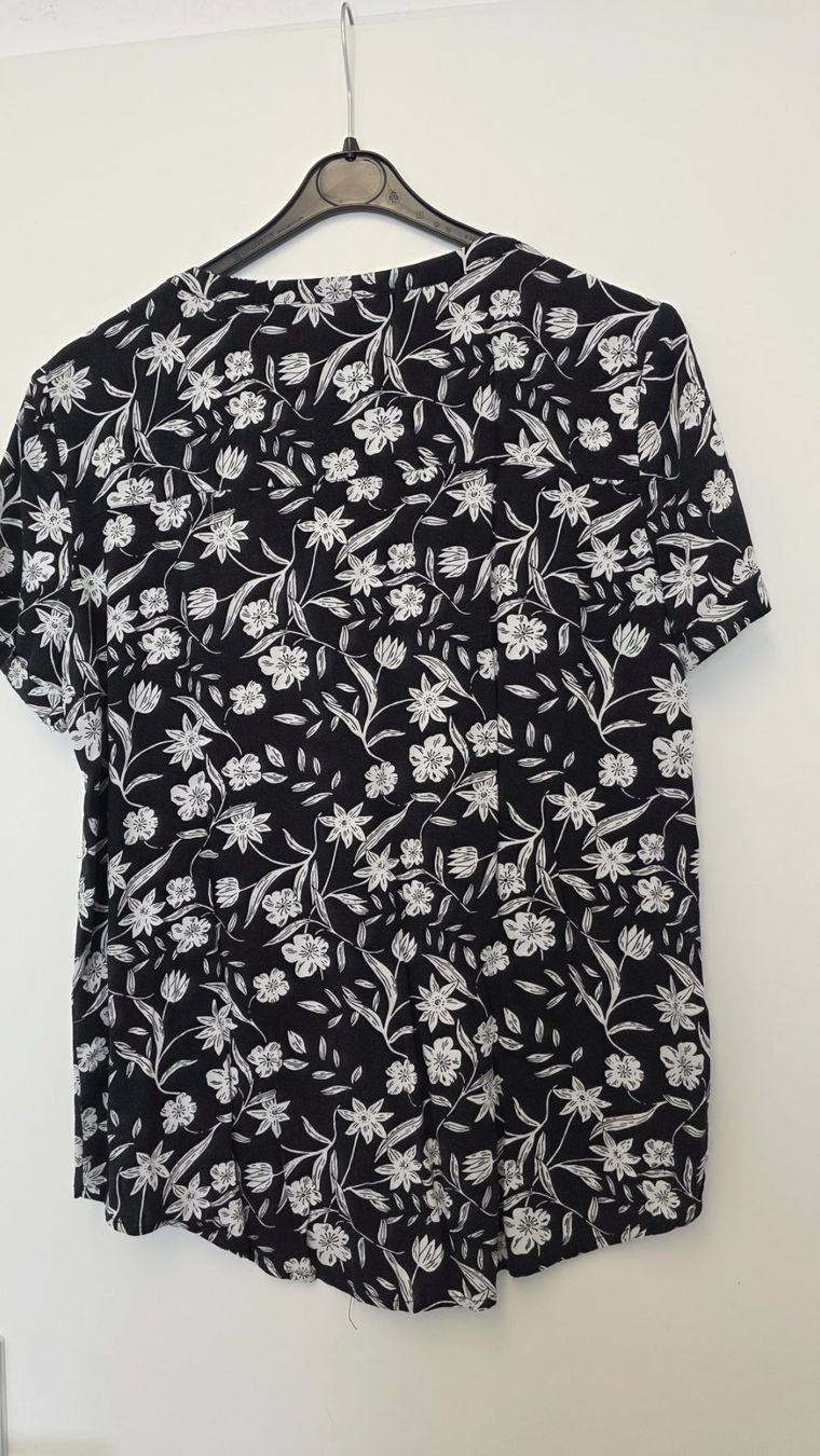 Tom Tailor Camicette: Bluse von Tom Tailer – Usato da Dübendorf venduto da Jolenia 2