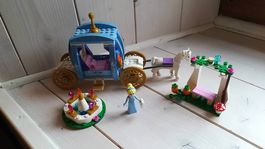lego princesse disney - le carrosse cendrillon - dès 6 ans.