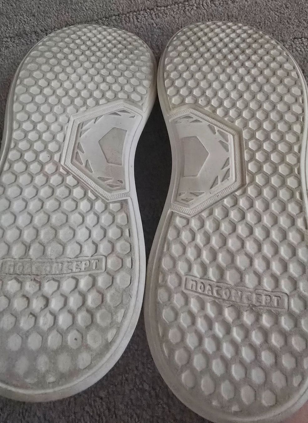 Scarpe da donna: MOA Sneakers mit Mickey Mouse - Grösse 38 – Usato da Meilen venduto da melanieolivia 7