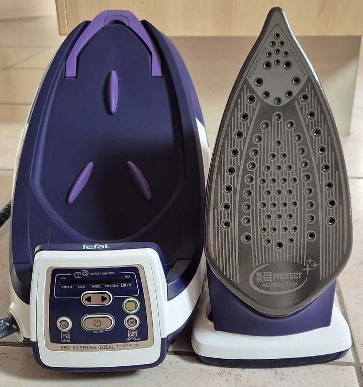 Tefal Bügeleisen: Tefal centrale vapeur Pro Express X-Pert Plus GV8977 – Gebraucht aus Poliez-Pittet von tin_ld6l 2