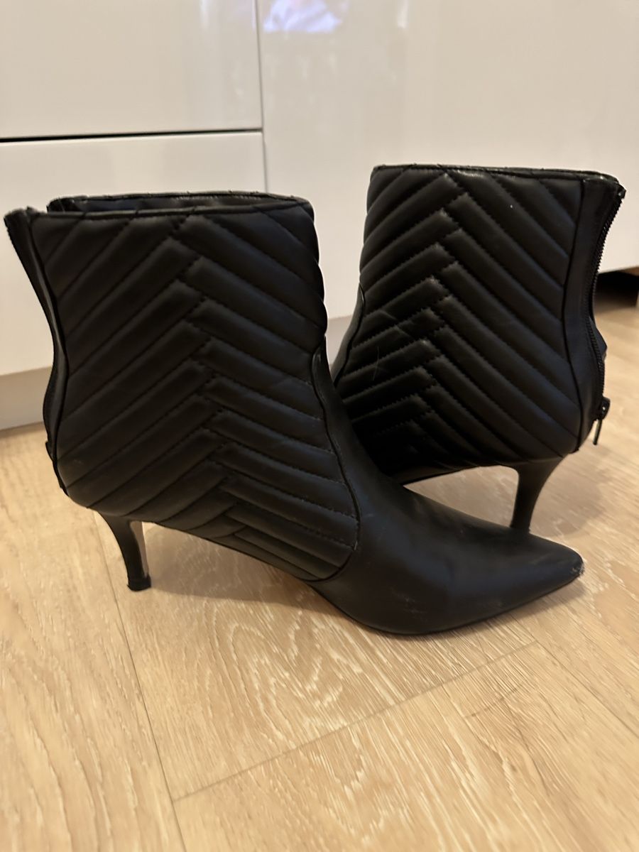 Scarpe da donna: Damen Leder Stiefel Grösse 40 – Nuovo (secondo la descrizione) da Basel venduto da Ivana_4