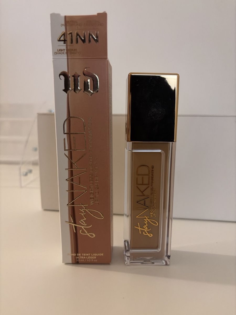 Urban Decay Make-up: Stay naked foundation  – Nuovo e nell'imballaggio originale da Taverne venduto da ema_q5pb