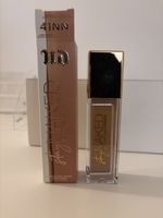 Stay naked foundation 