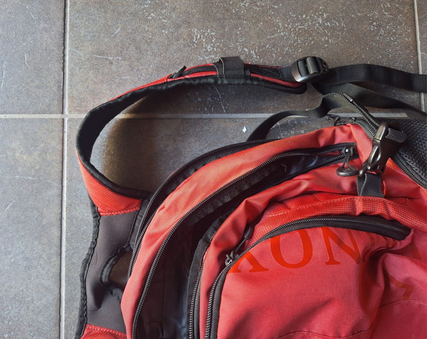 Victorinox Rucksäcke: Rucksack Victorinox rot – Neu (gemäss Beschreibung) aus Wangen ZH von MarianneMunz 3
