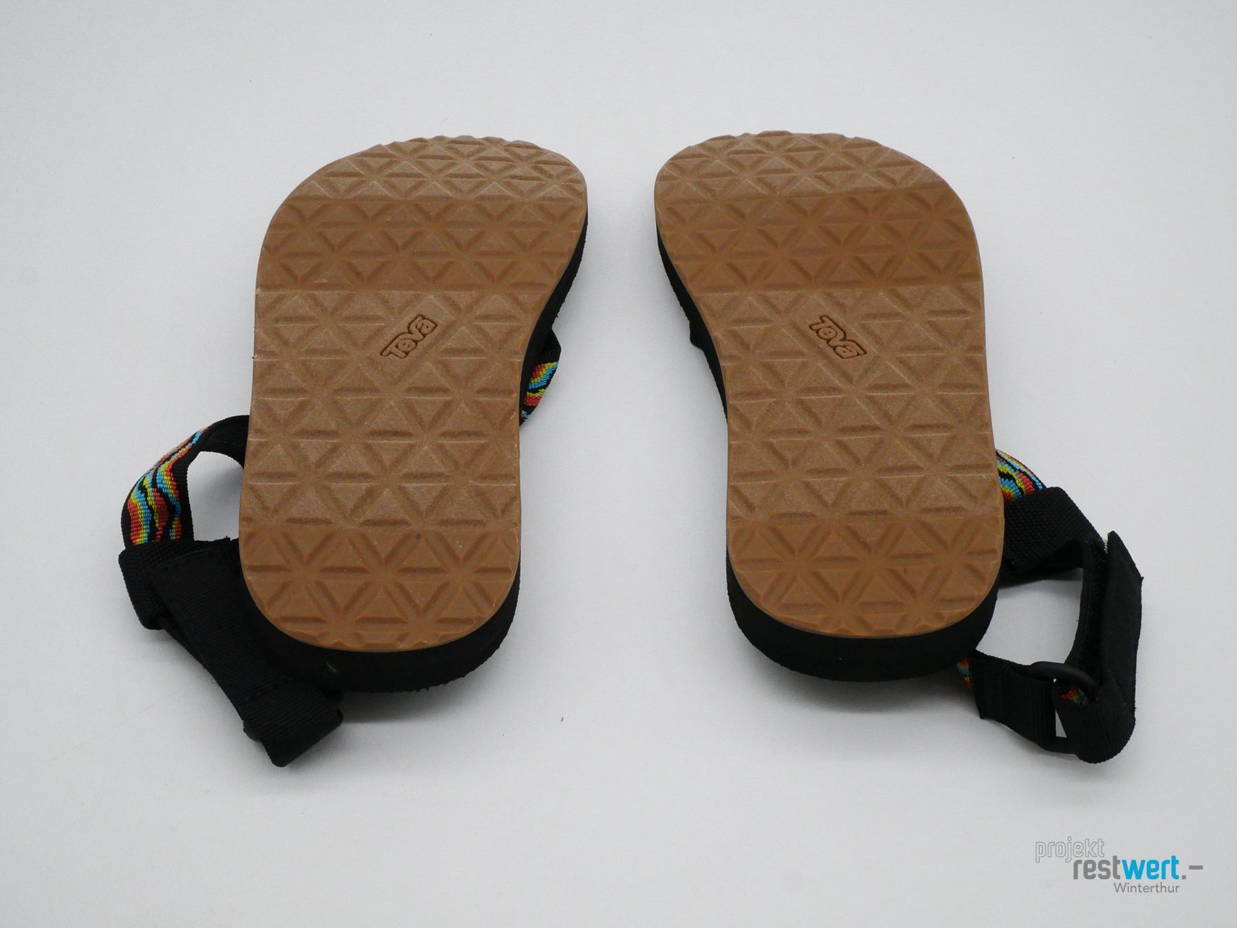Teva Scarpe da uomo: TEVA W's Original Sandal Revive, Gr. 40.5 – Nuovo (secondo la descrizione) da Winterthur venduto da Restwert_Winterthur 5