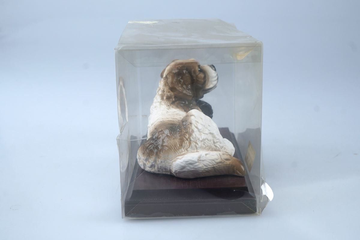 Tutte le decorazioni: Hund auf Holzsockel – Usato da Rüti ZH venduto da Restwert_Rueti_ZH 3