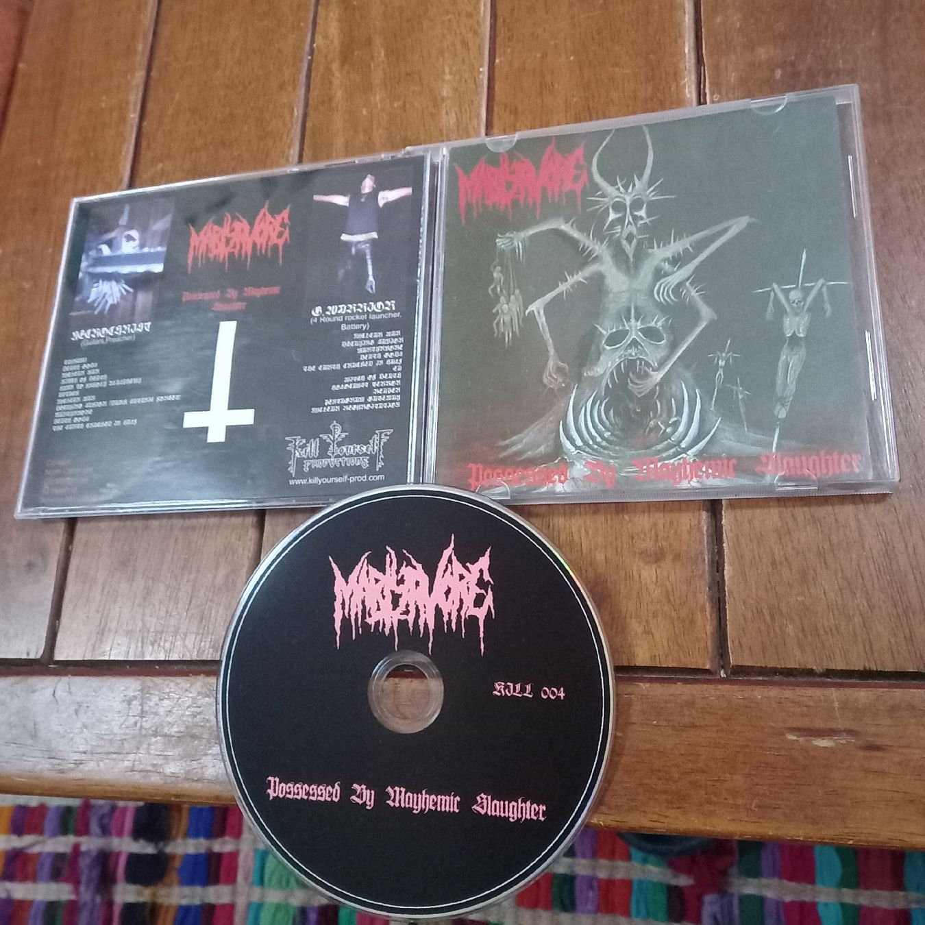 CD: martyrvore- possessed... – Usato da St-Cergue venduto da VeganWarrior