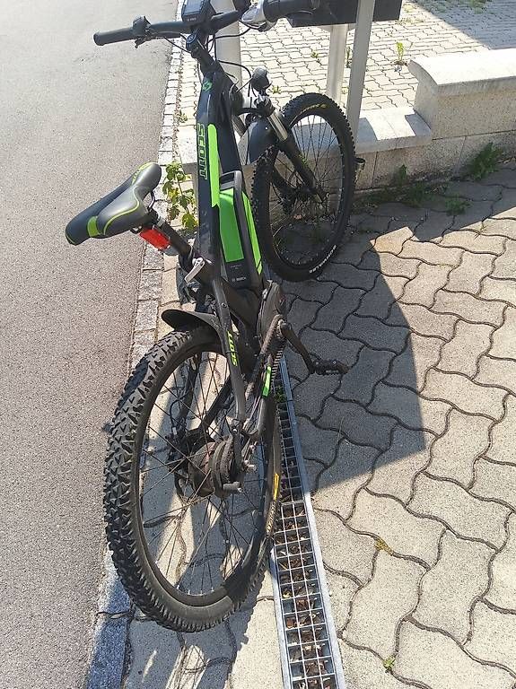 Biciclette: E-Bike Bosch  – Usato da Sevelen venduto da arcodibu 1