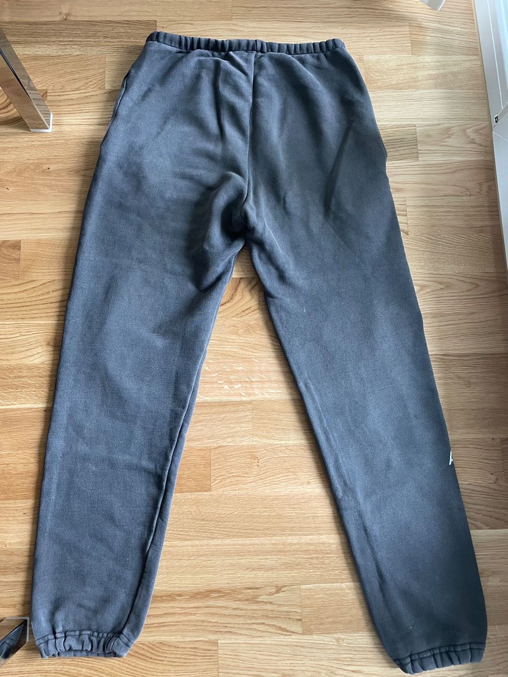 Adidas Hosen: Calabasas Yeezy Sweatpants – Gebraucht aus Rain von vsekruto 3