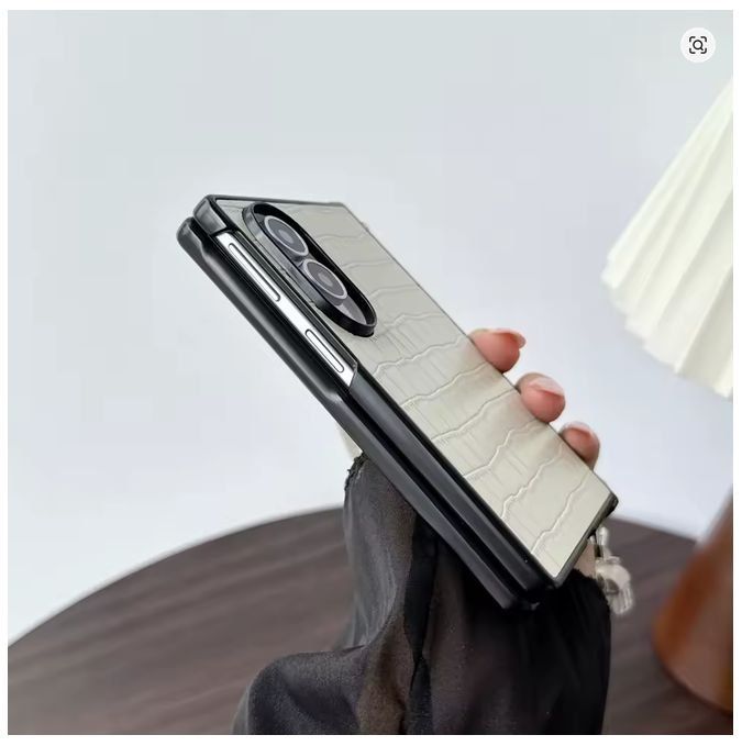 Samsung Covers & Schutzfolien: Samsung Z Fold 8 case Crocodile White – Neu und originalverpackt aus Epalinges von swissexpert 2